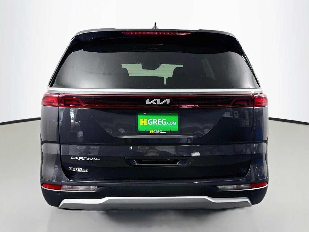 2024 Kia Carnival LX