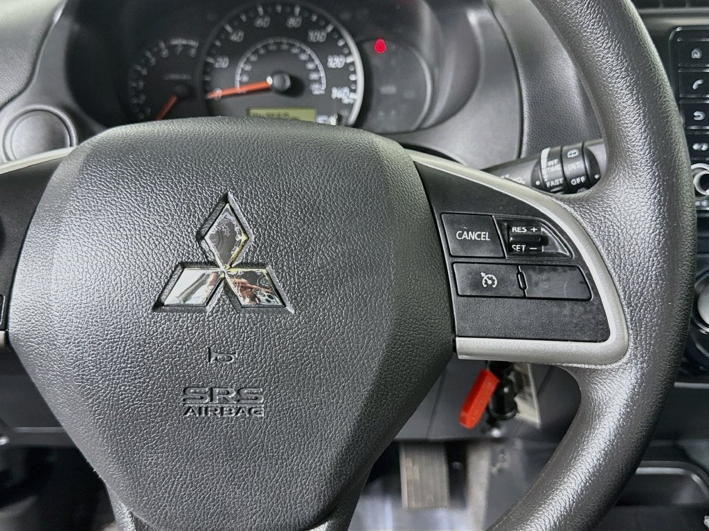 2023 Mitsubishi Mirage ES