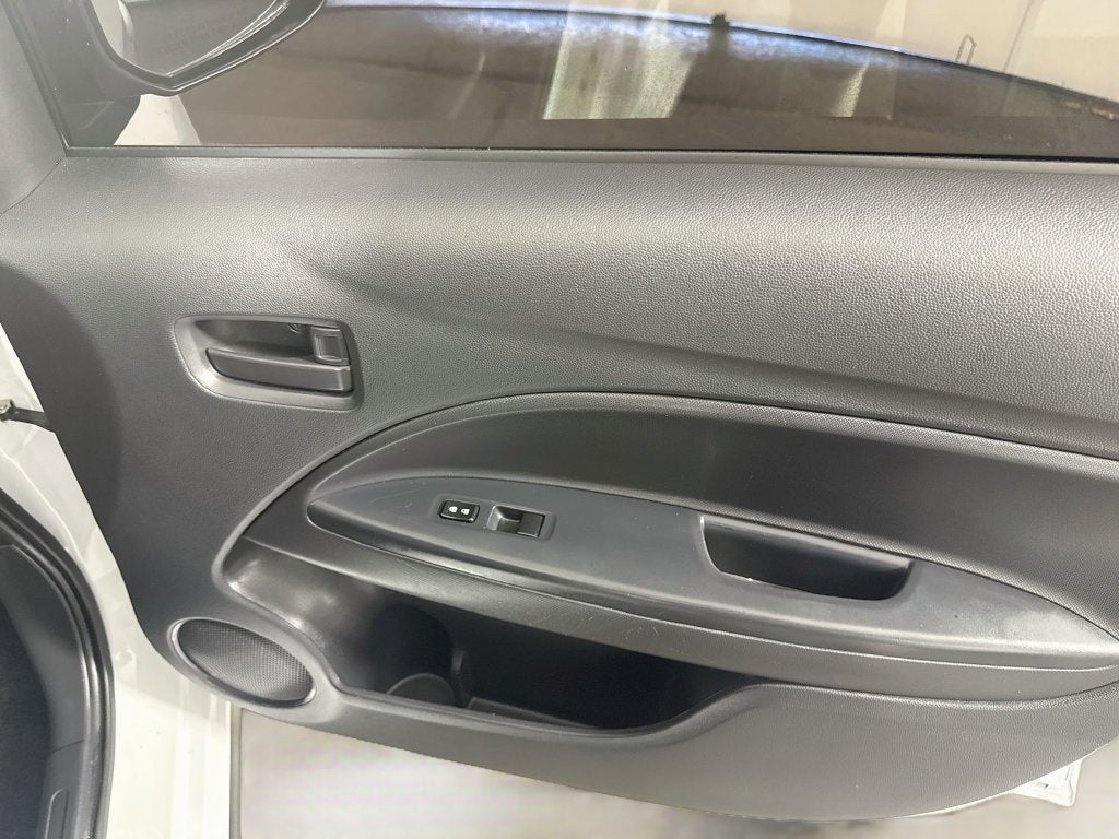 2024 Mitsubishi Mirage G4 LE