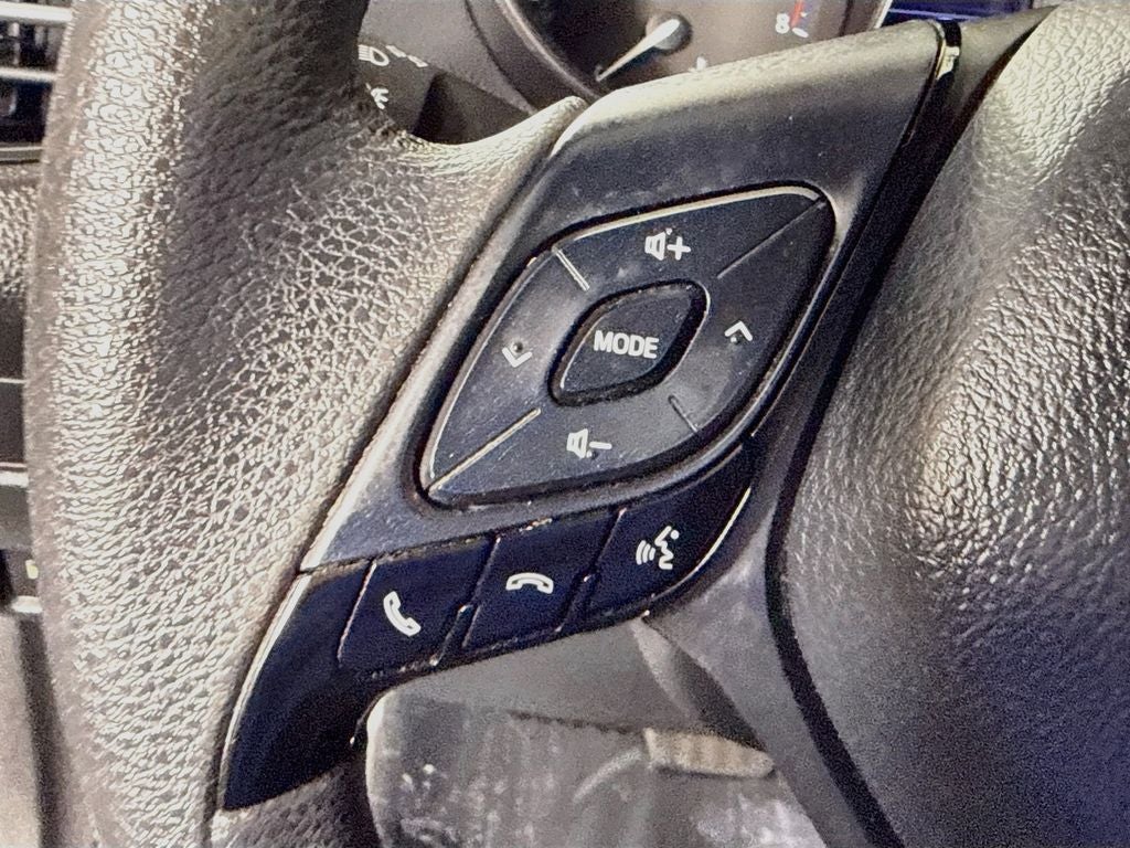 2021 Toyota C-HR LE