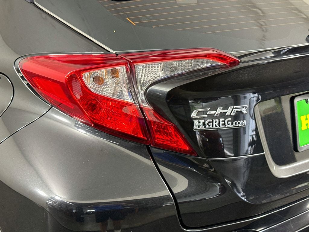 2021 Toyota C-HR LE