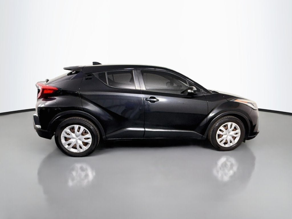 2021 Toyota C-HR LE