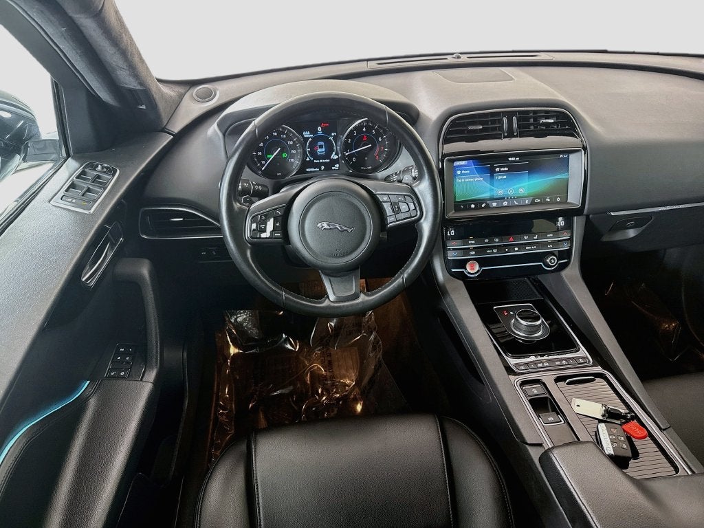 2020 Jaguar F-PACE 25t Premium