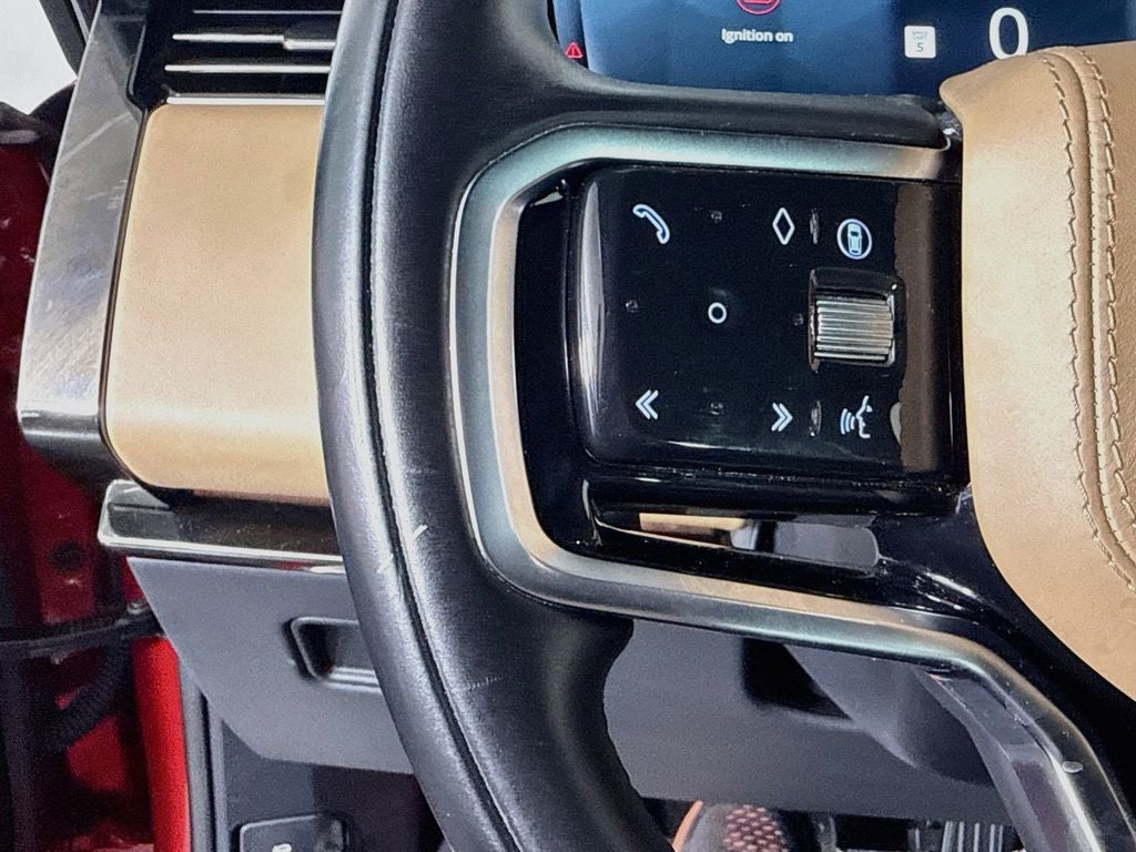 2025 Land Rover Range Rover Sport SE