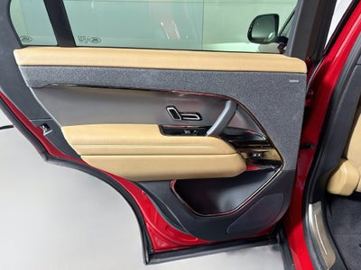 2025 Land Rover Range Rover Sport SE