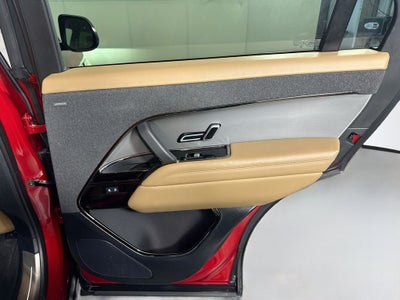 2025 Land Rover Range Rover Sport SE