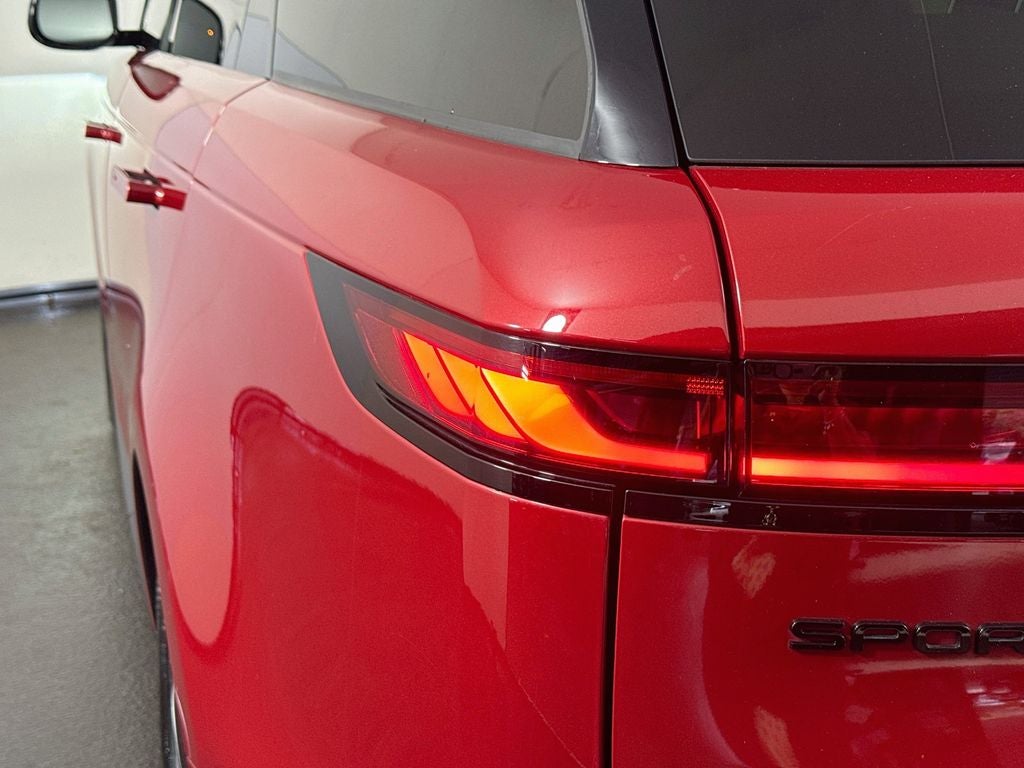 2025 Land Rover Range Rover Sport SE