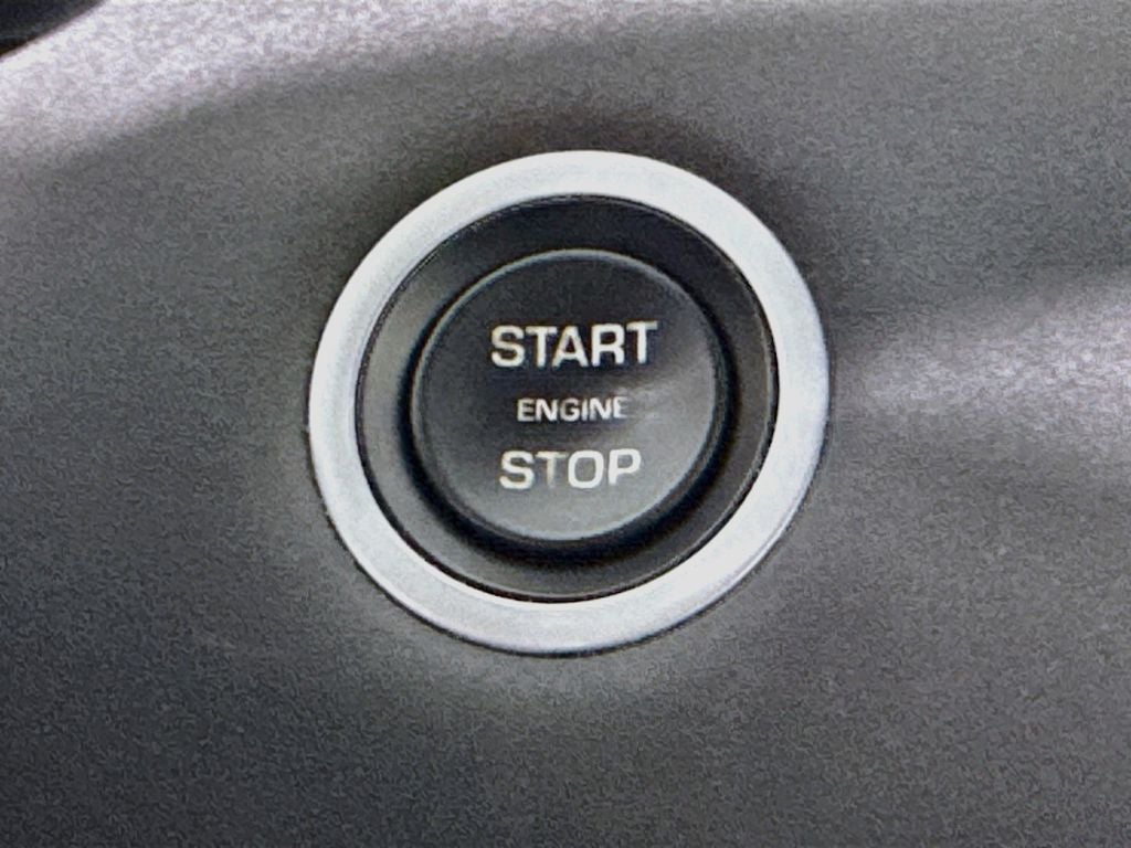 2022 Land Rover Discovery Sport S