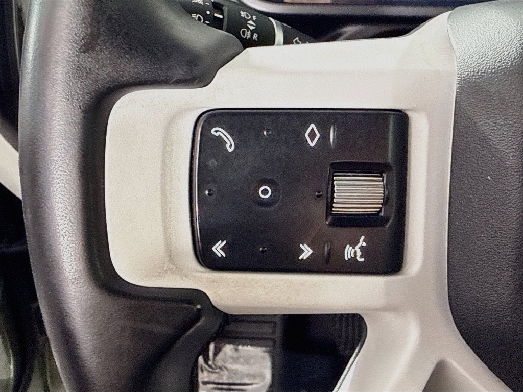 2025 Land Rover Defender 110 S