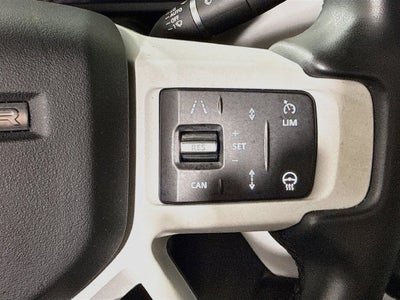 2025 Land Rover Defender 110 S