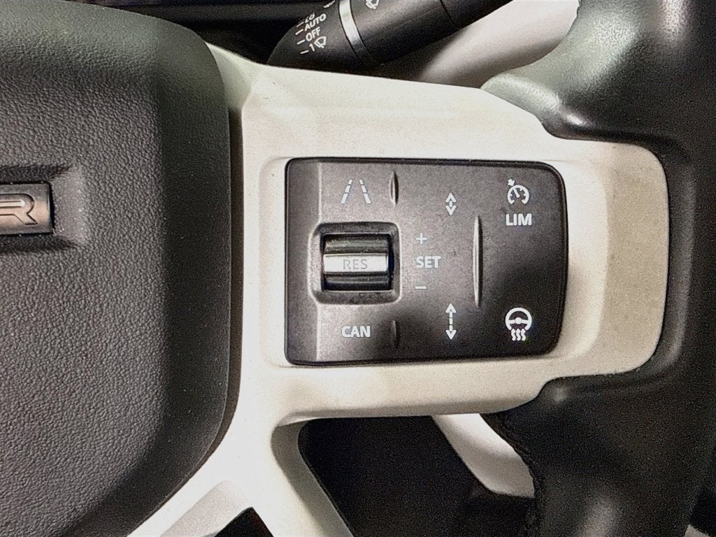 2025 Land Rover Defender 110 S