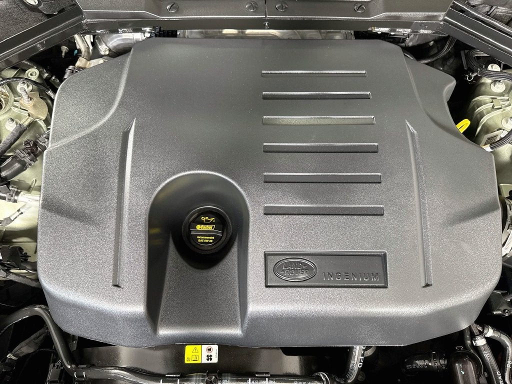 2025 Land Rover Defender 110 S