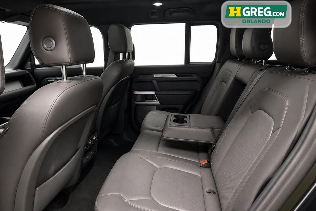 2024 Land Rover Defender 110 S