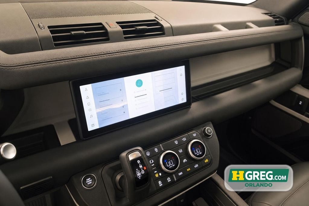 2024 Land Rover Defender 110 S