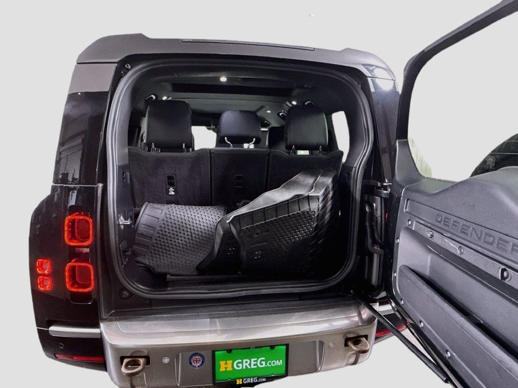 2023 Land Rover Defender 130 S