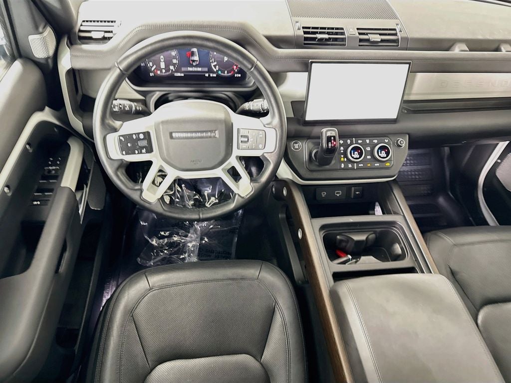 2024 Land Rover Defender 130 S
