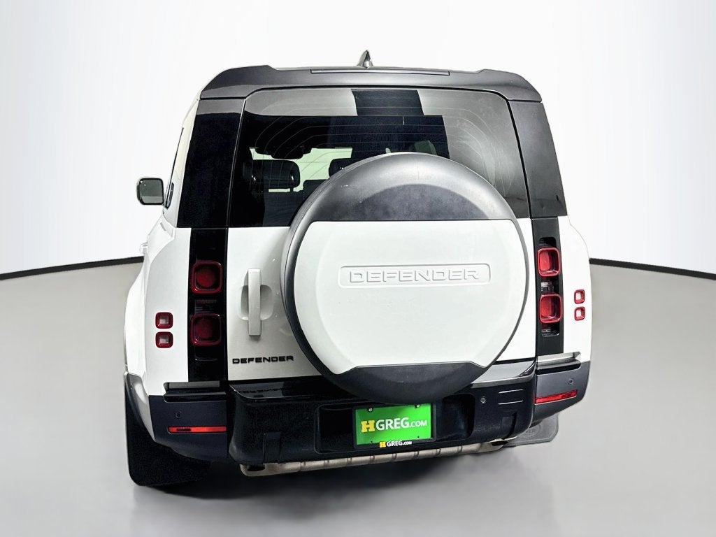 2024 Land Rover Defender 130 S