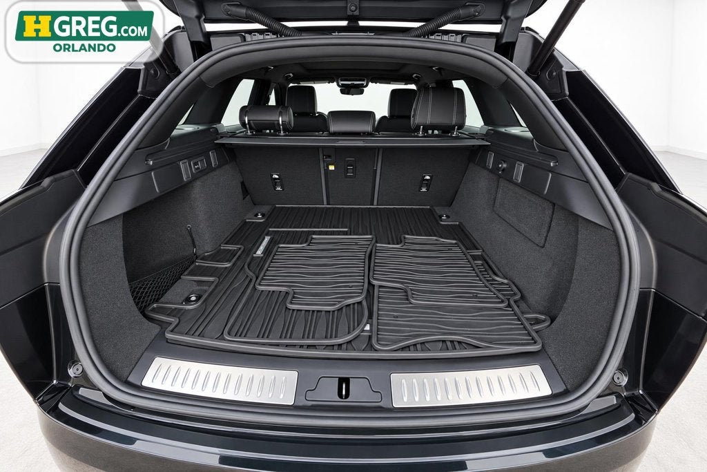 2021 Land Rover Range Rover Velar R-Dynamic HSE