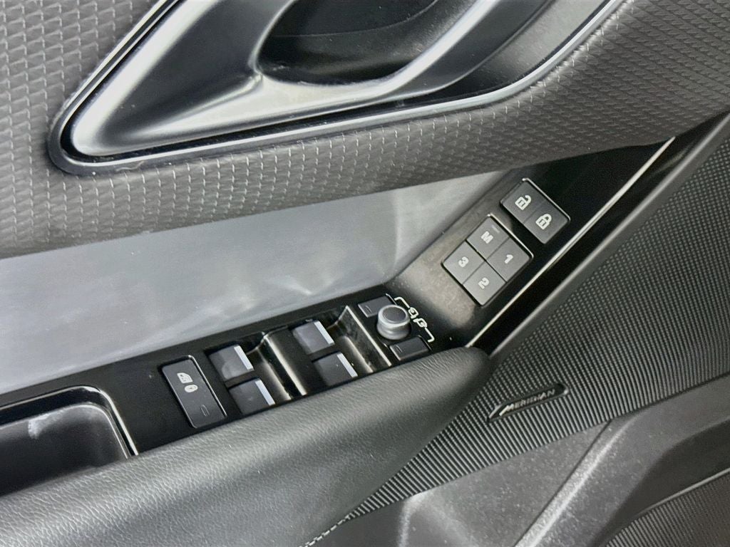 2021 Land Rover Range Rover Velar P250 R-Dynamic S