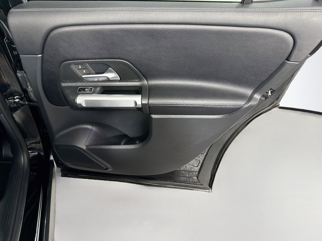 2024 Mercedes-Benz GLB GLB 250