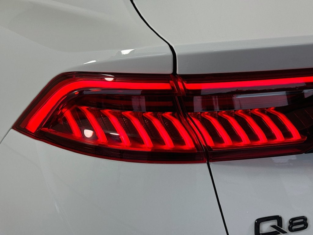 2023 Audi Q8 55 Premium Plus quattro