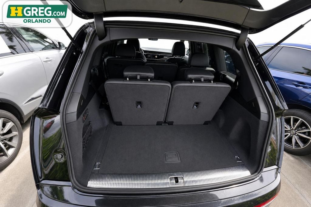 2023 Audi Q7 45 Premium Plus quattro