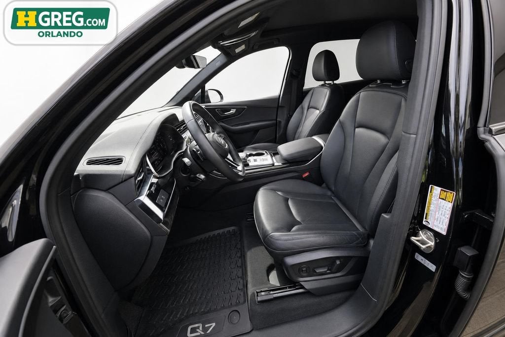2023 Audi Q7 45 Premium Plus quattro