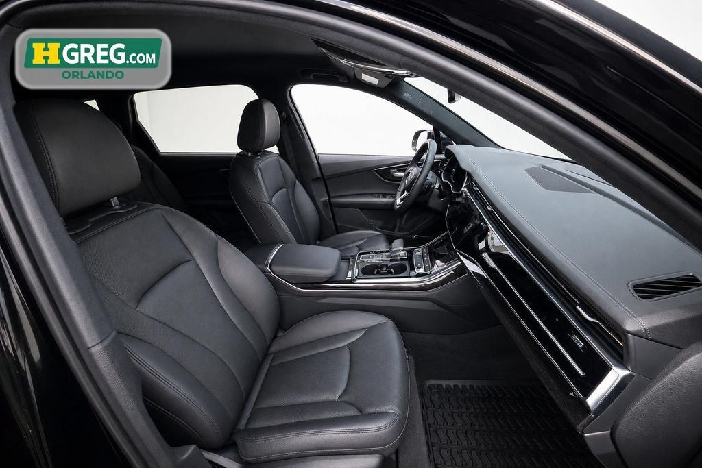 2023 Audi Q7 45 Premium Plus quattro