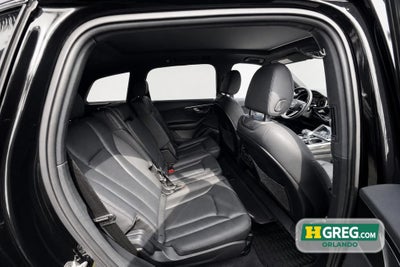 2023 Audi Q7 45 Premium Plus quattro