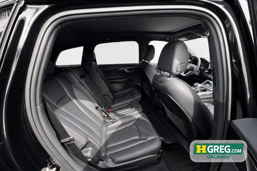 2023 Audi Q7 45 Premium Plus quattro