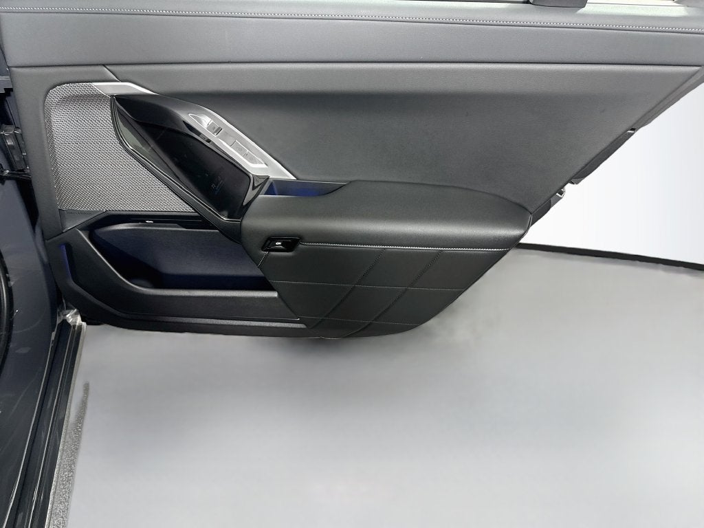 2026 BMW 7 Series 740i