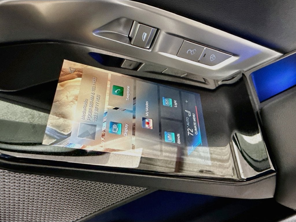 2026 BMW 7 Series 740i