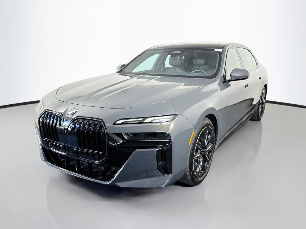 2026 BMW 7 Series 740i
