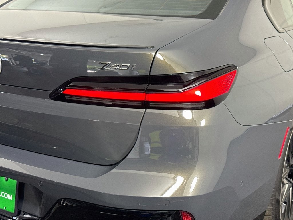 2026 BMW 7 Series 740i