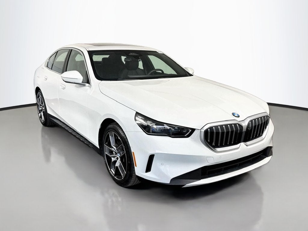 2026 BMW 5 Series 530i