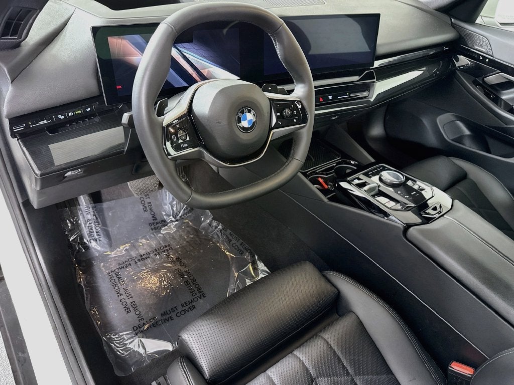 2026 BMW 5 Series 530i