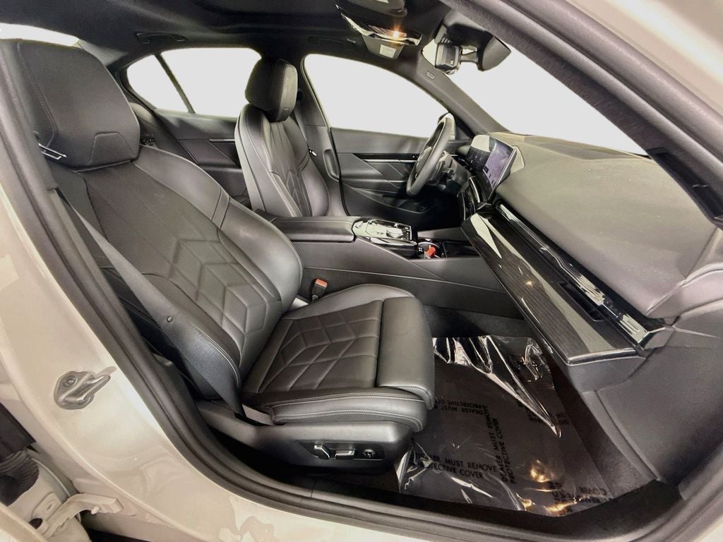 2026 BMW 5 Series 530i
