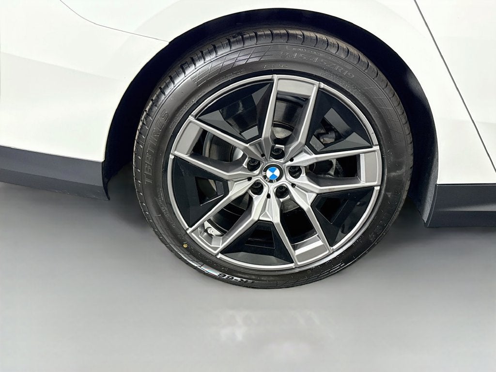 2026 BMW 5 Series 530i