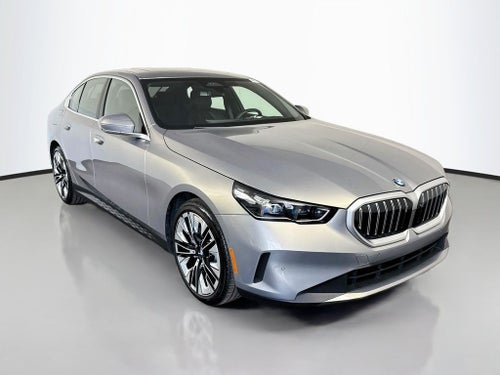 2026 BMW 5 Series 530i