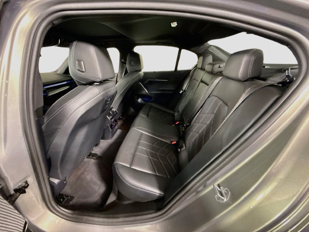 2026 BMW 5 Series 530i