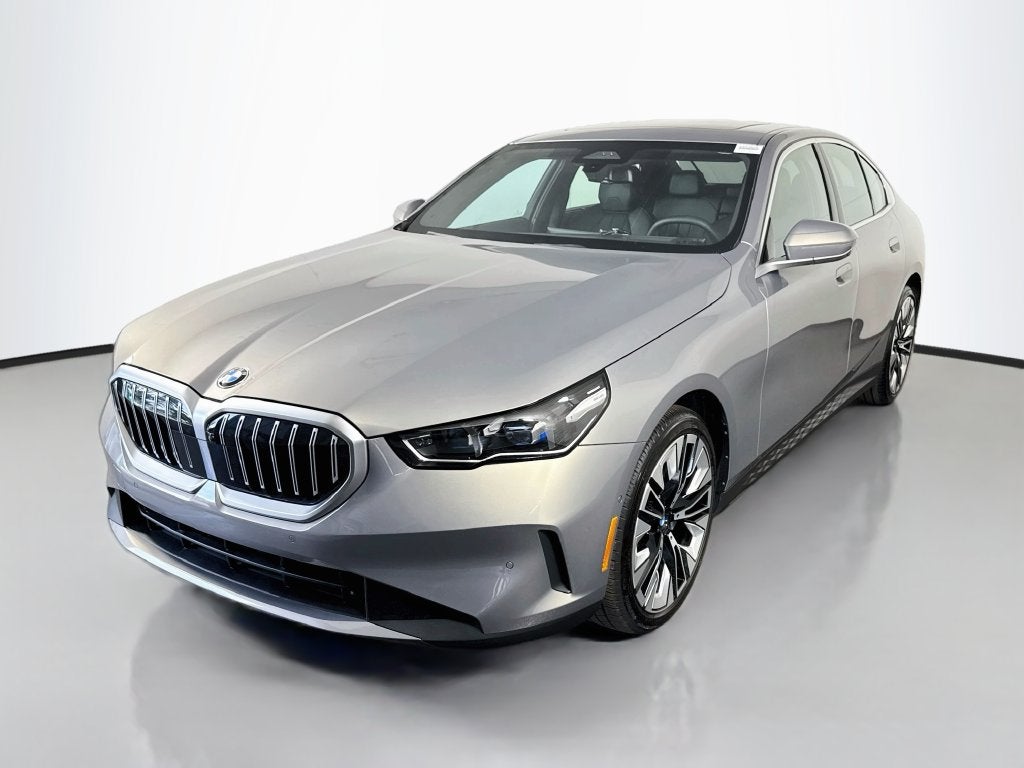 2026 BMW 5 Series 530i