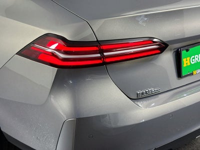 2026 BMW 5 Series 530i