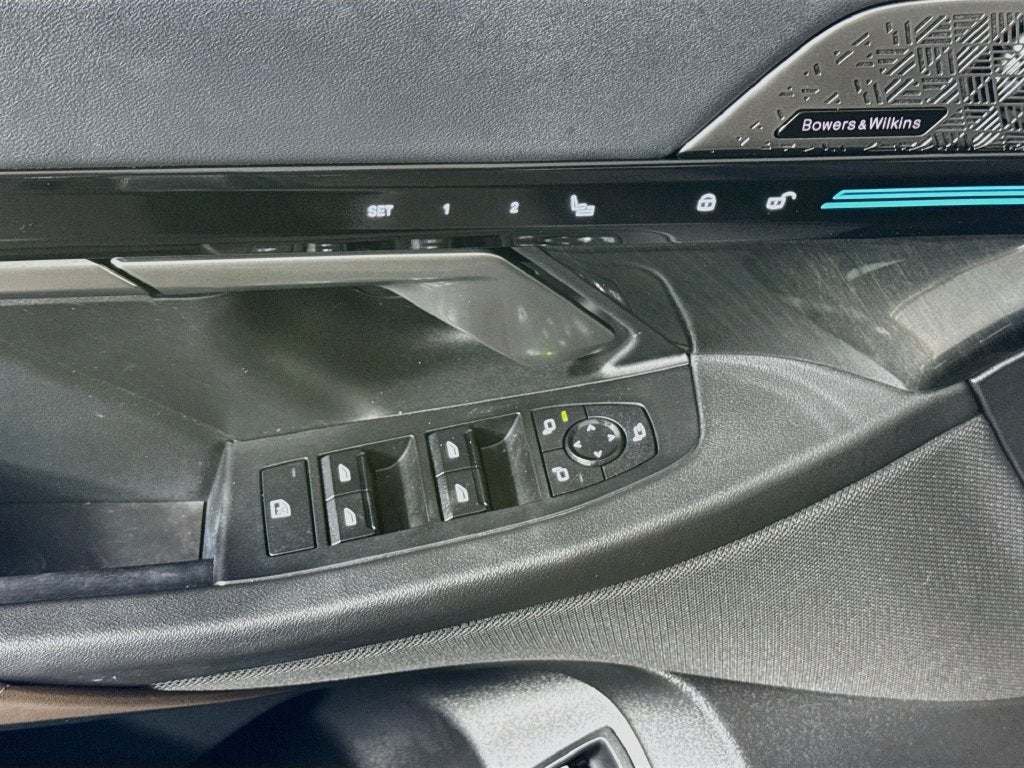 2024 BMW 5 Series 530i