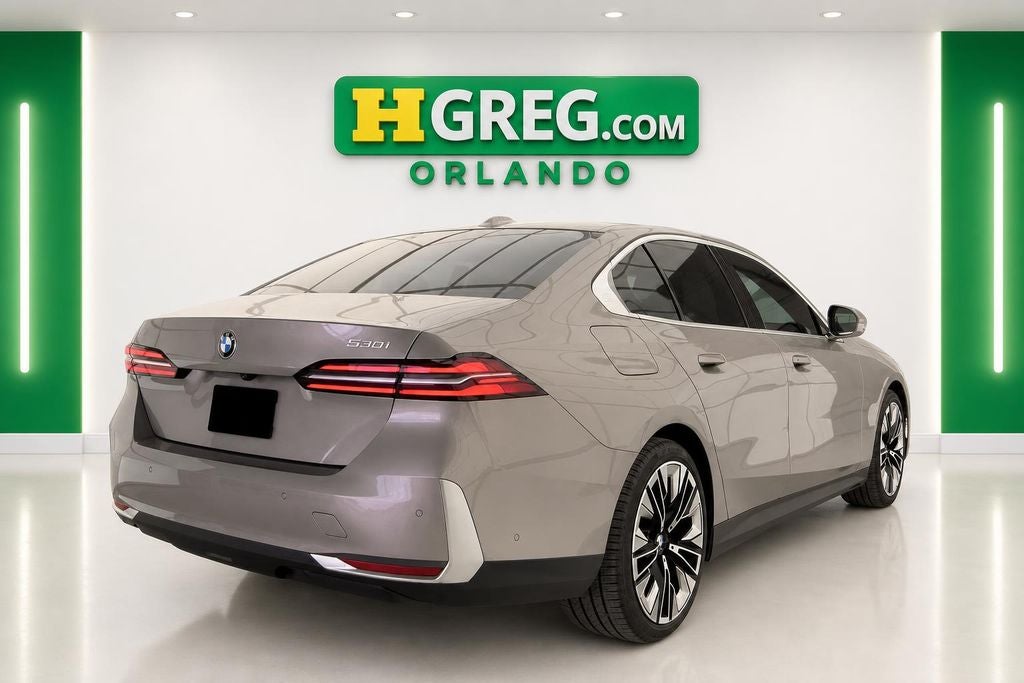 2024 BMW 5 Series 530i