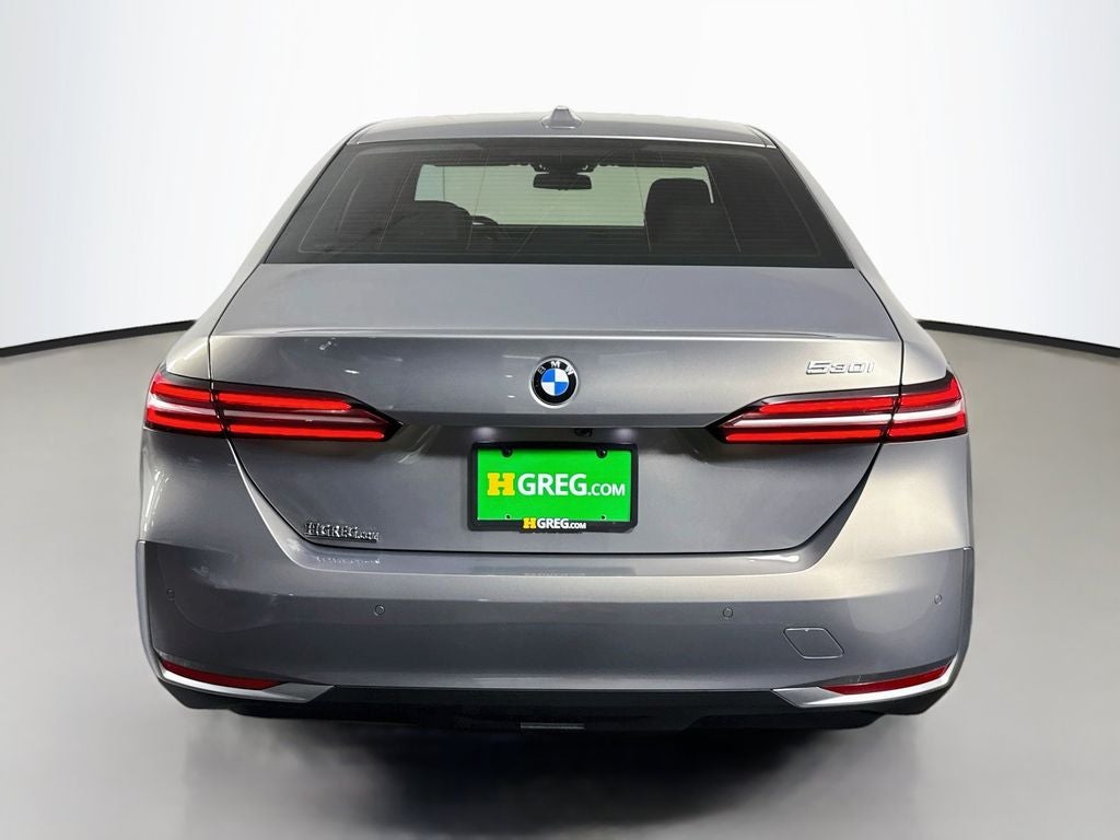 2024 BMW 5 Series 530i