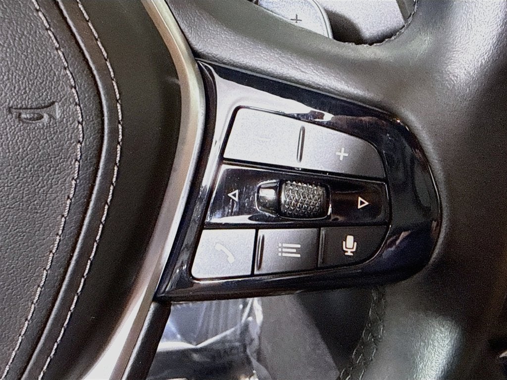 2023 BMW 5 Series 530i