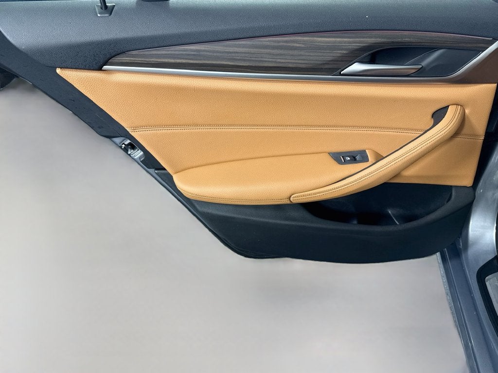 2023 BMW 5 Series 530i