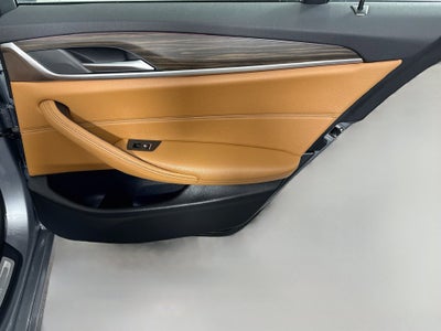 2023 BMW 5 Series 530i