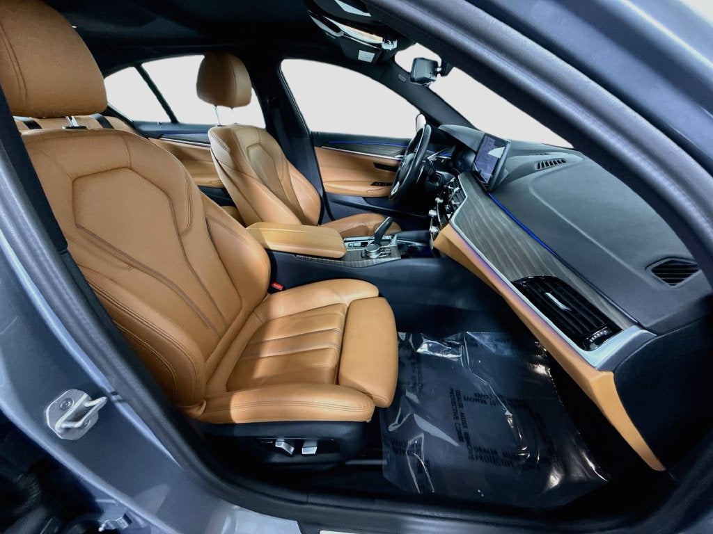 2023 BMW 5 Series 530i