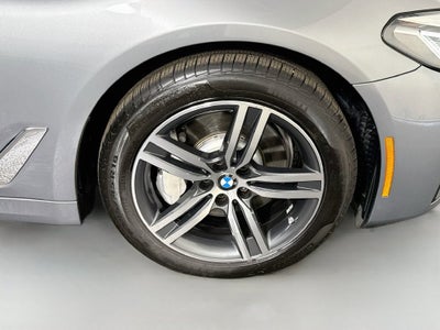 2023 BMW 5 Series 530i